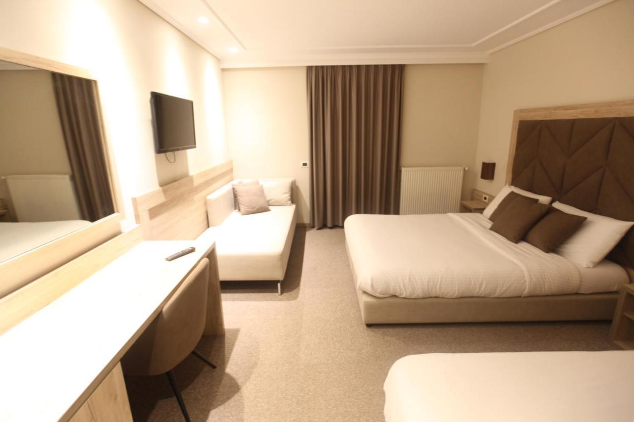 Alpin Llogara 4* Dukat