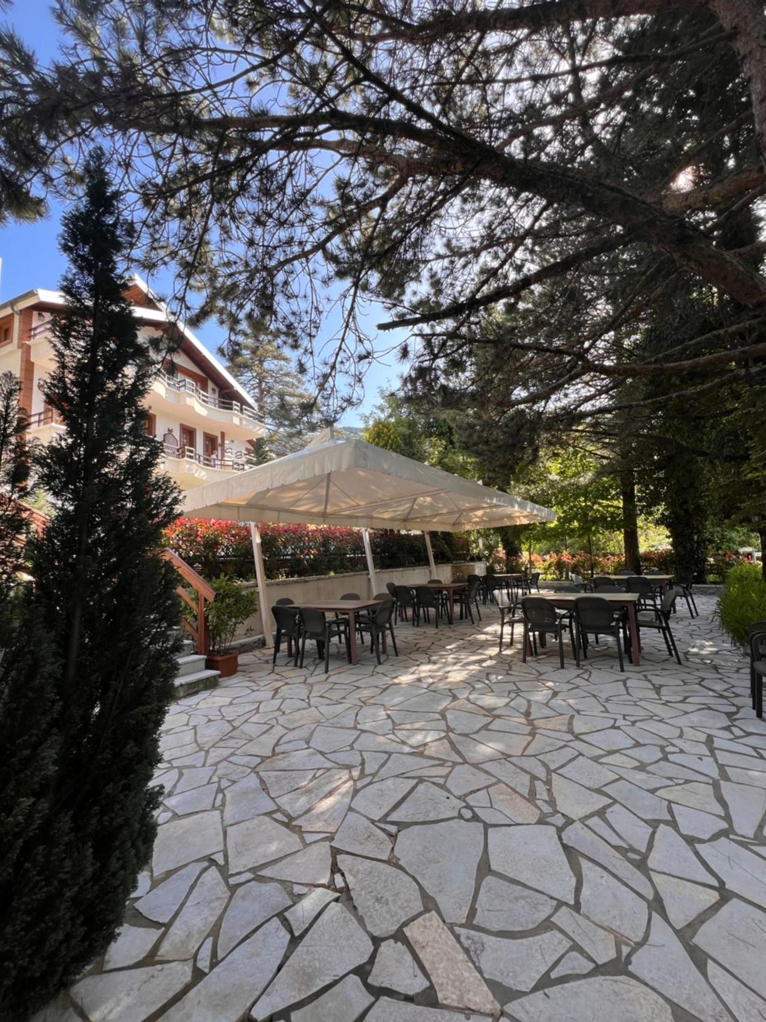 Alpin Llogara Hotel Dukat