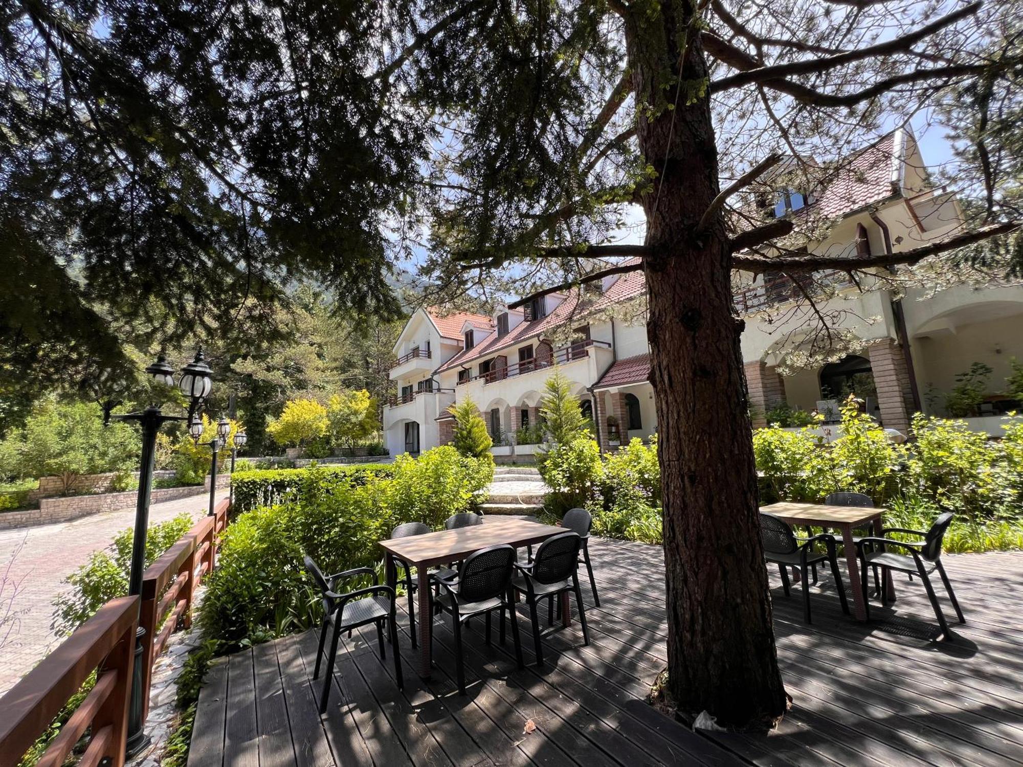 Alpin Llogara Hotel